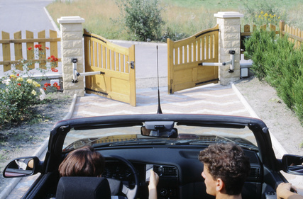 ouverture du portail depuis la voiture